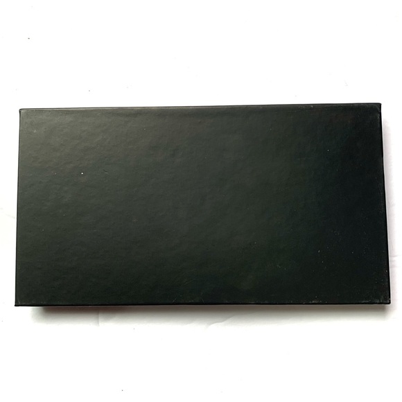 Ace Beaute Grandiose Eyeshadow Palette - Picture 3 of 4